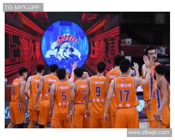 上海篮球队盯防策略分析与比赛表现的得失总结