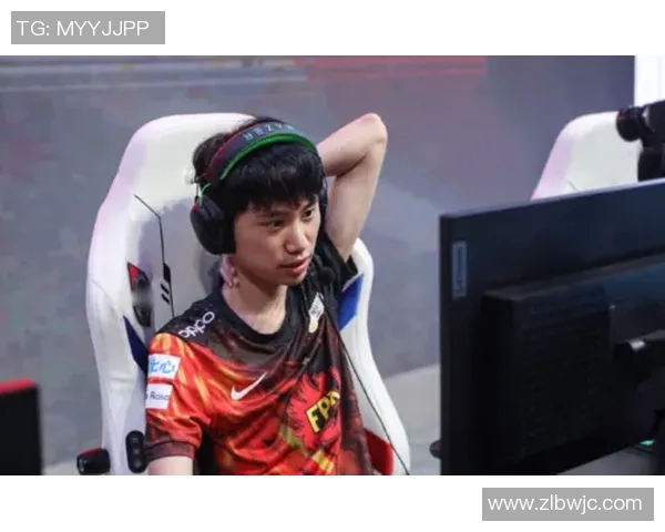 LNG战队的蜕变之旅：从低谷到巅峰的英雄联盟纪实探索