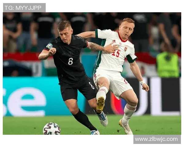 成都网球队整体压制打法深度分析与战术解读