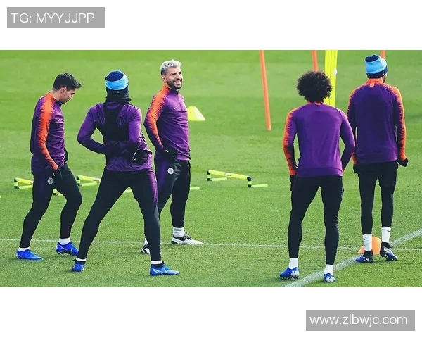 曼彻斯特城与里昂激战成和比分揭晓精彩瞬间回顾 曼彻斯特城与里昂激战成和比分揭晓精彩瞬间回顾