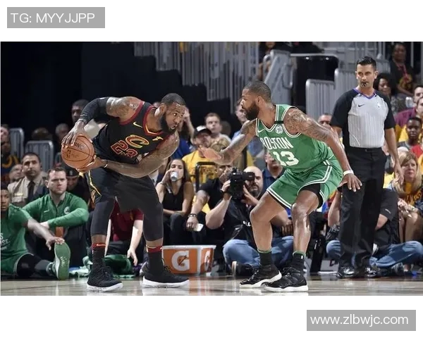 火箭勇士西决激战正酣谁将挺进总决赛争夺荣耀