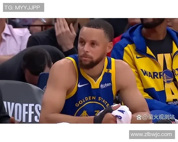 勇士队在对阵火箭队的比赛中以12分优势取得胜利展现强大实力