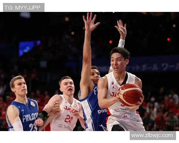 2018年男篮世界杯精彩对决中国队与芬兰队的激烈较量回顾